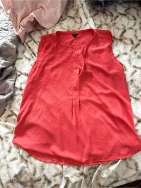 Ann Taylor Sleeveless Coral Pleat-Front Blouse